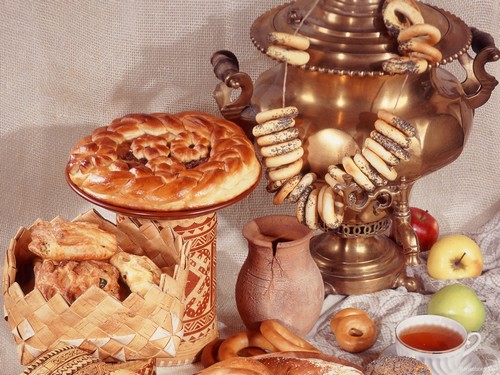 Чашка чая, самовар, баранки Чашка чая, самовар, баранки